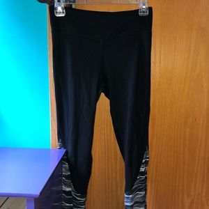 Soft and stretchy work out leggings